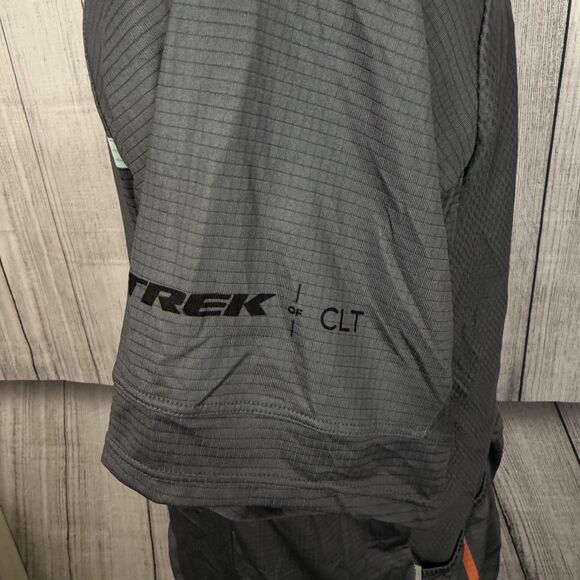 Bontager Profilia Men's XXL Gray Fitted Full Zip Cycling Jersey - Picture 3 of 7